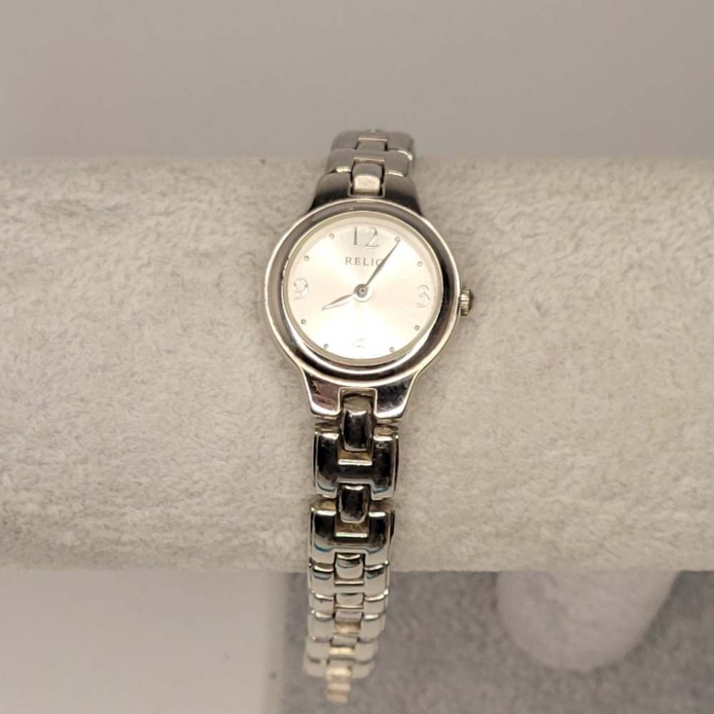 ▪︎Relic Women's Watch
